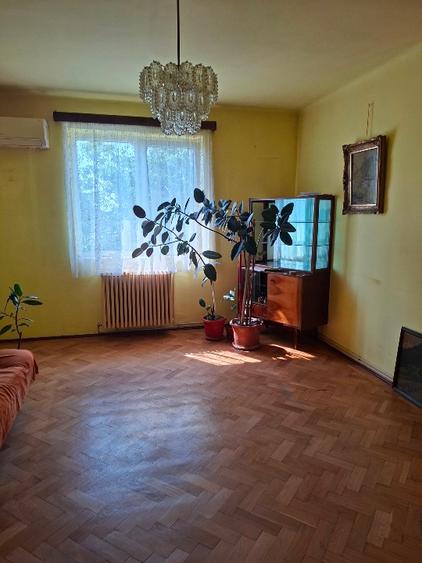 Vând apartament 2camere 58mp , în București sector 5 piața Rahova