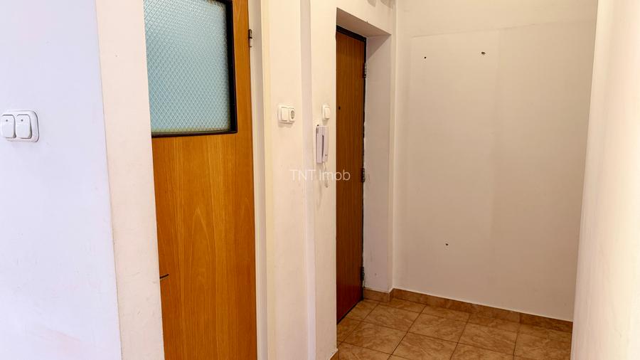 Apartament 4 camere Victoriei, centrala proprie, boxa, garaj, comision 0 ! - 5