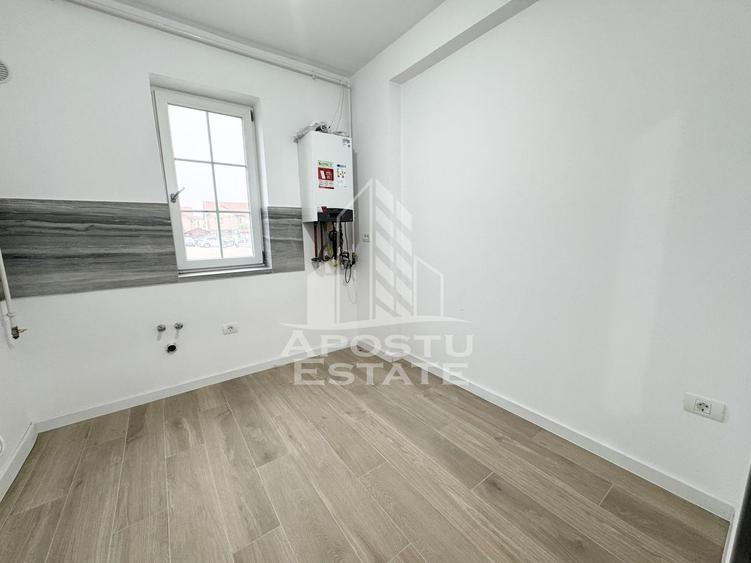 Apartament cu 2 camere decomandat si gradina de 15 mp la asfalt Giroc
