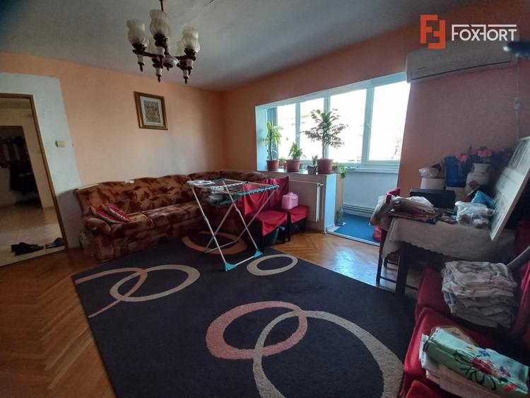 Apartament cu 3 camere de vanzare in Timisoara, zona Lipovei