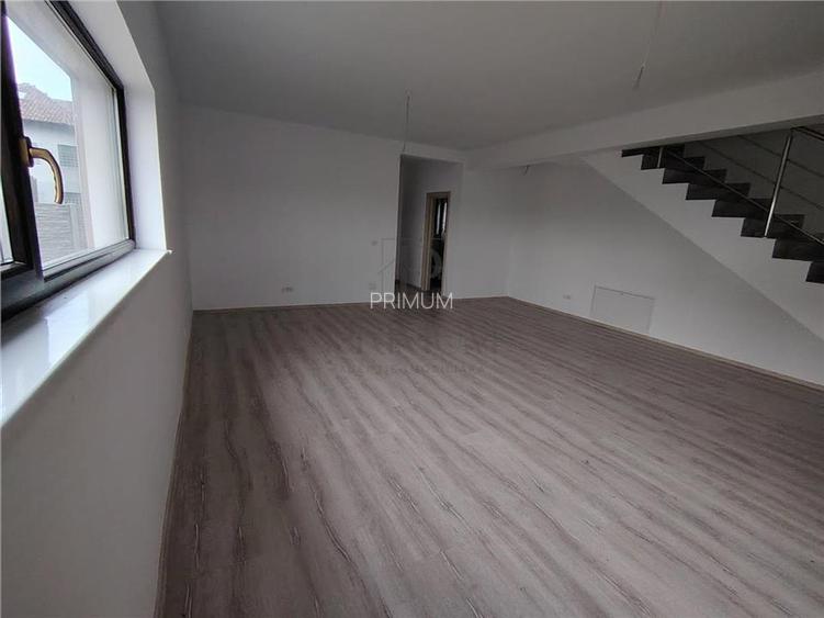 Duplex superb - zona foarte buna - disponibil imediat - finisaje top - perete co