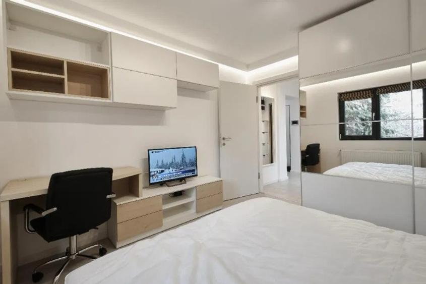 Închiriere Apartament 2 camere în Dristor cu Centrala si Parcare
