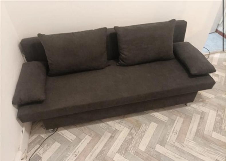 Apartament cu 2 camere la etaj 1