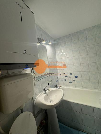 2 camere decomandată | 1 min metrou Râul Doamnei