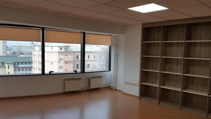 Muntenia Business Center - birouri de la 30 mp