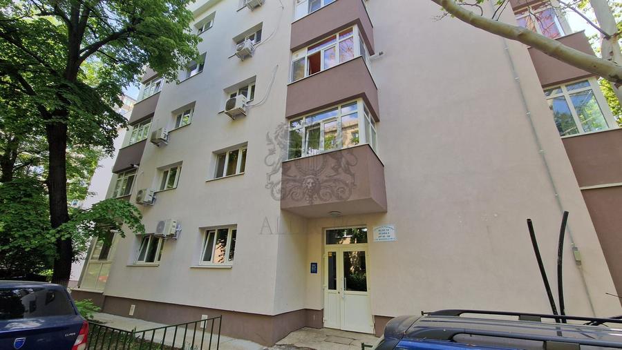 2 Camere | Decomandat | Centrala proprie | 1981 | Parcare ADP | Parter