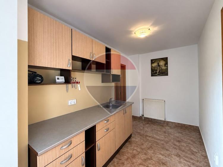 Spațiu comercial/birouri de inchiriat-100 mp Parter+Etaj, sector 3