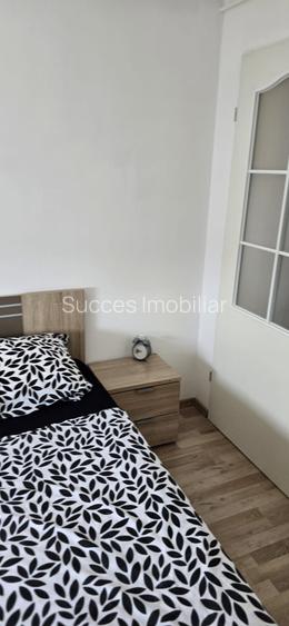 1 Mai - Clucerului, 2 camere, etaj 10,dec, proaspat renovat,mobilat modern, €450