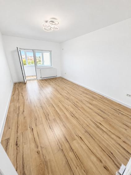 2 Camere 54mp Zona Trocadero- Bd. Alexandru Lapusneanu Renovat Gaze