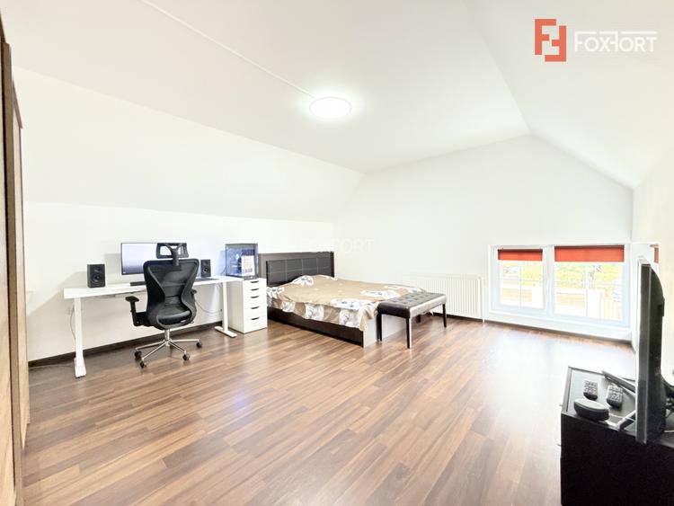 Casa cu 5 camere, 219 mp utili si 588 mp teren, de vanzare in Sanmihaiu Roman - 4