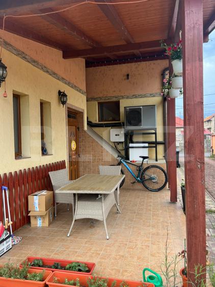 Casă individuală cu 4 camere și mansardă, 115.10 mp, zona Titulescu