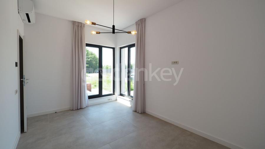Vila moderna cu 5 camere | Paradisul Verde