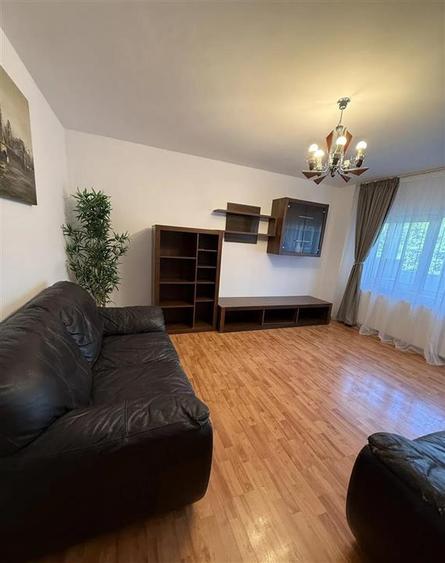 Apartament 3 Camere Renovat | Lacul Tei | Centrala proprie | Parcare