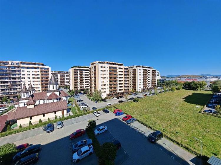 Inchiriem Apartament 2 Camere, Modern, Decomandat, Tractorul