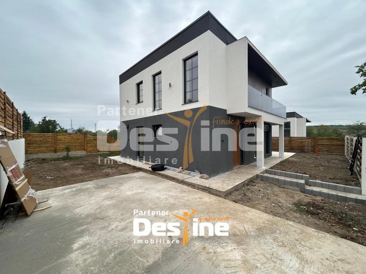 Casa individuala 120mp Teren 360mp Loc parcare terasa si curte generoasa Rediu