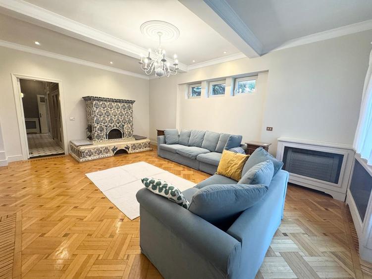 Apartament elegant in vila, Domenii - Casin