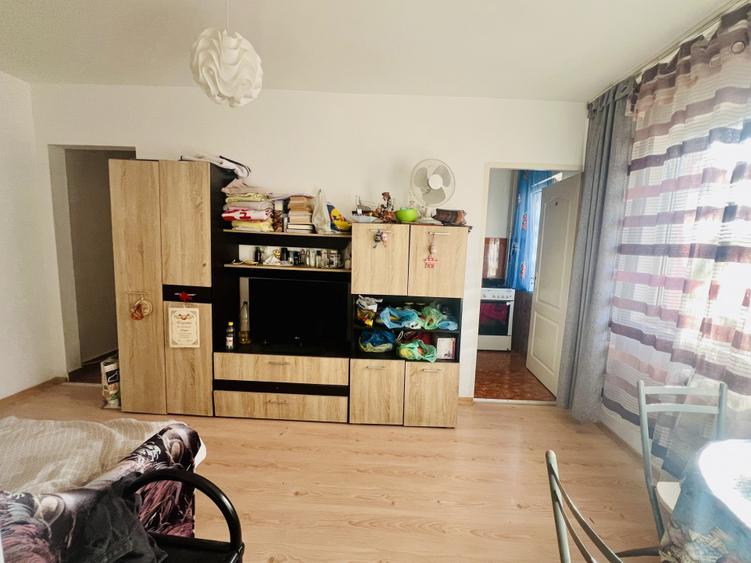 Apartament 2 camere - etaj 2 - Calea Sagului