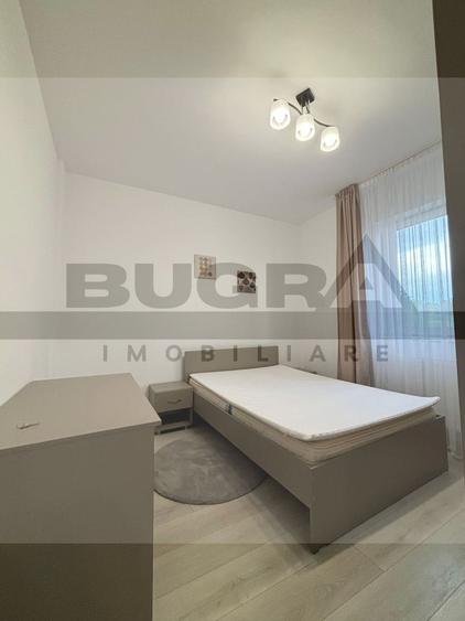 Apartament 3 camere, 2 dormitoare, 2 bai, parcare, zona C. Turzii