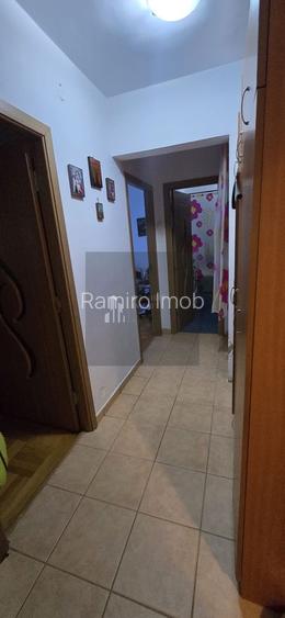 Apartament 3 camere/ 400 m Metrou N Grigorescu, decomandat, etaj 2/4 - 8