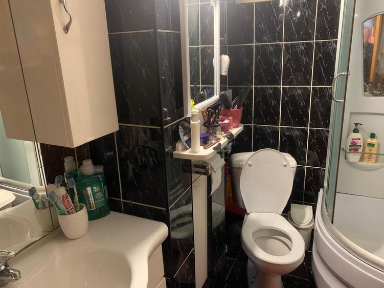 APARTAMENT DE VANZARE 3 CAMERE SIRET