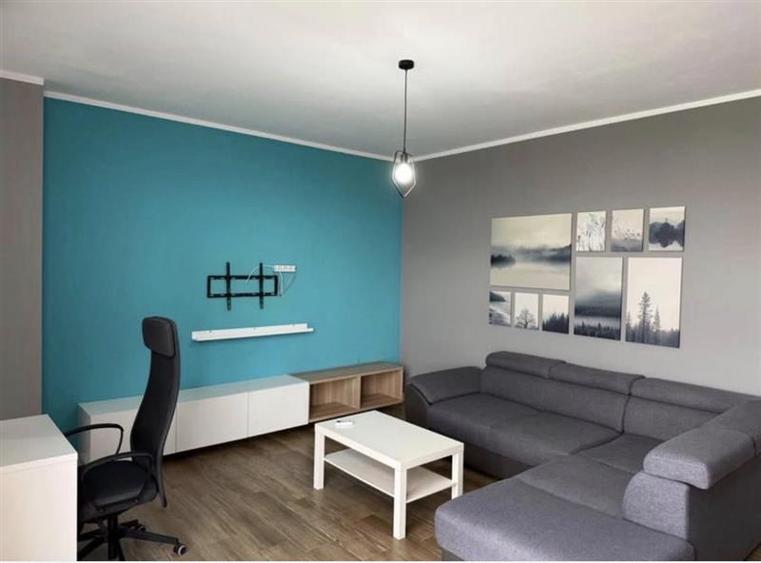 Etaj 2 in bloc nou cu loc de parcare inclus