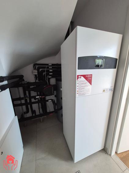 METROU LAMINORULUI (The Meadows)- Vila cu vedere catre lac, libera, comision 0%