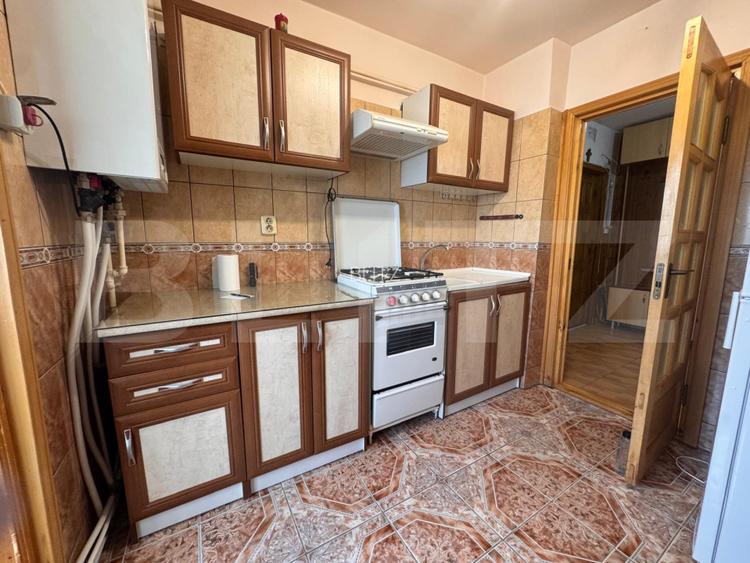 Apartament 2 camere, 50 mp, zona Nicolina - 6