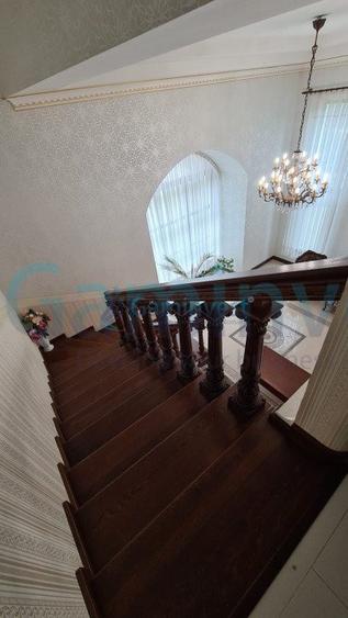 Vila pe 3 nivele, de vanzare, Oradea, Bihor