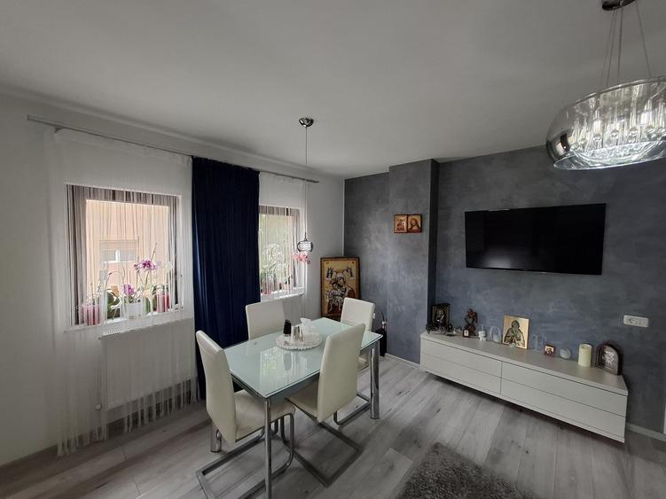 Apartament 3 camere, balcon și loc de parcare în bloc nou Km4