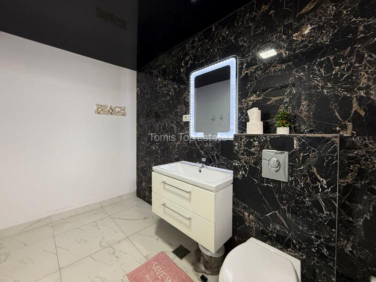 Mamaia-Sat, Vila tip pensiune,, mobilata si utilata complet, 15 camere - 39