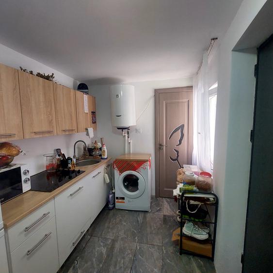 Casa zona centrala, pret de apartament