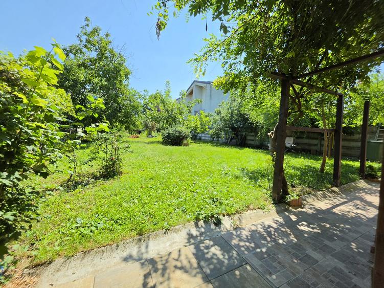 Vila individuala Chiajna - Rosu, peste 400 mp construiti, teren 1250 mp
