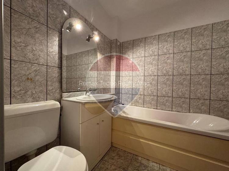 Apartament  2 camere- Micalaca(zona Miorita) - 12