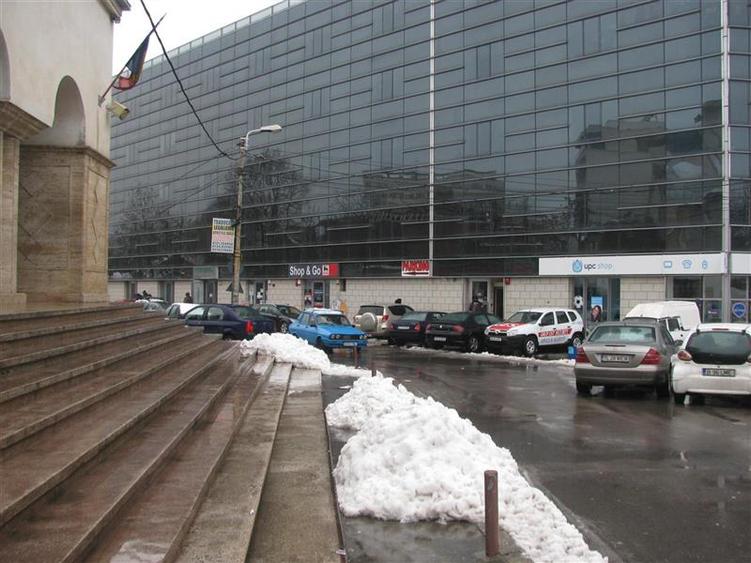 Spatiu comercial langa Metrou Muncii/Registrul Comertului