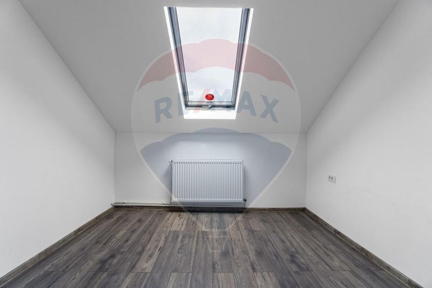 Apartament 7 camere ULTRACENTRAL in casa- Codlea!