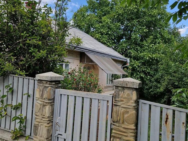 Casă 3 camere, Burdujeni