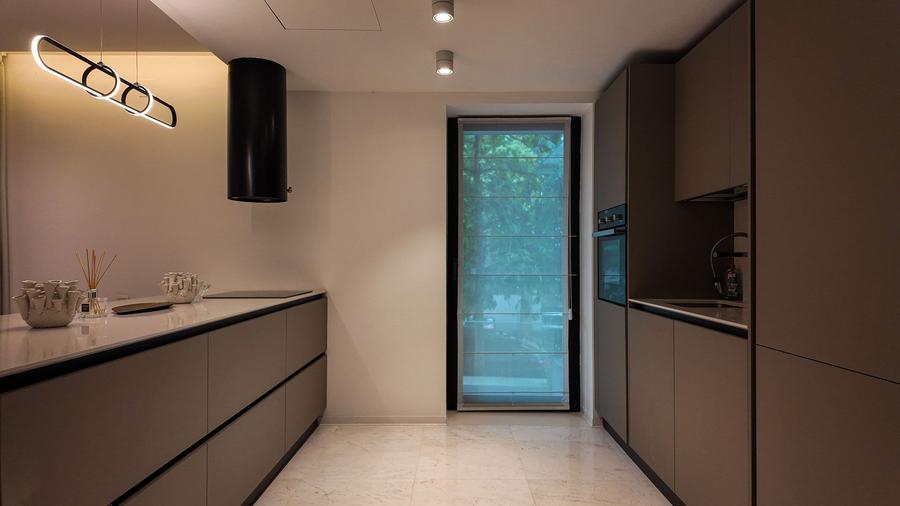Duplex Exclusivist în One Charles de Gaulle | O Oportunitate Unică