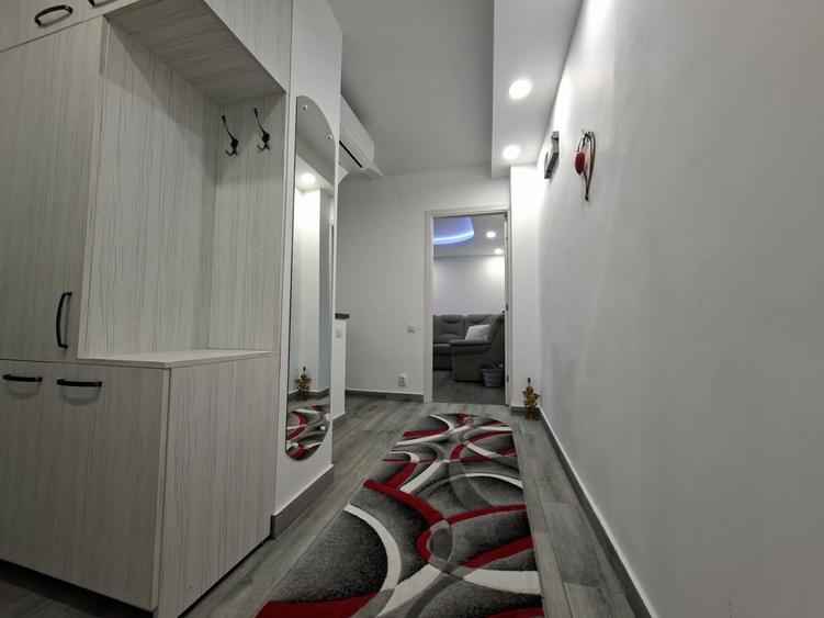 Apartament 2 camere decomandat, renovat, 55 mp – Codlea, Str. Freziei