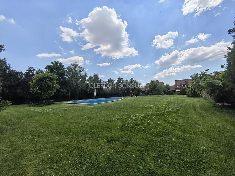 Vilă cu acces la piscina langa Jolie Ville - 27