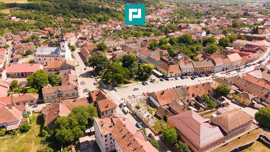 TEREN INTRAVILAN CENTRU LIPOVA 419MP