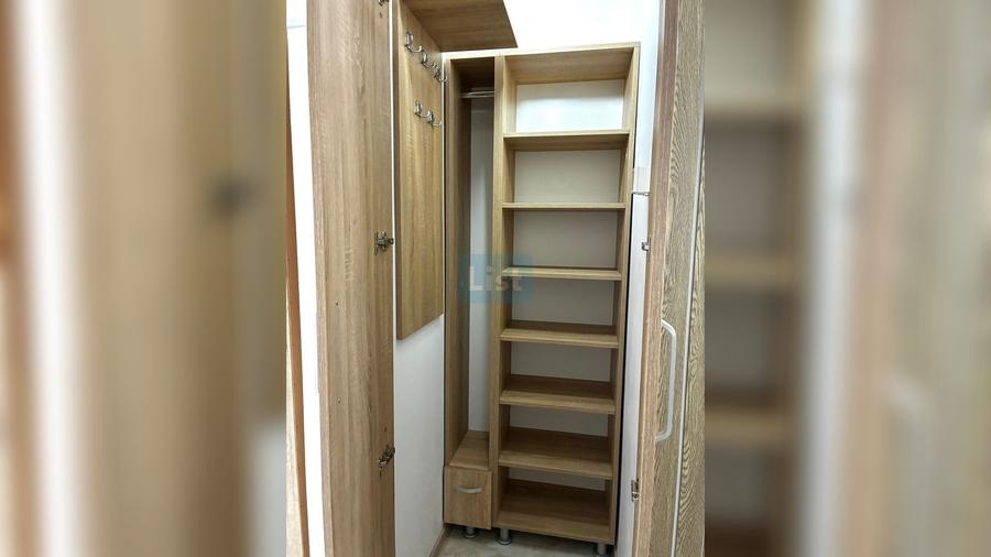 Apartament 2 camere, renovat complet si mobilat, etaj 3
