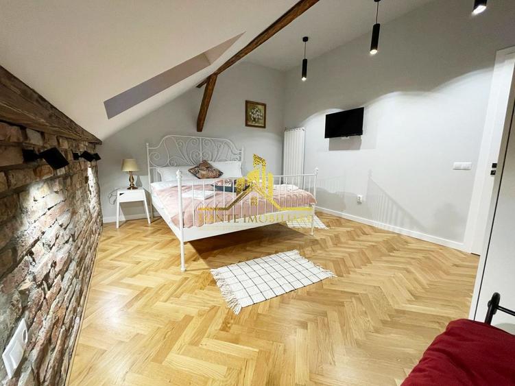 Casa, 3 dormitoare,2 bai, AC, ultrafinisata, lux, Marasti, Paris