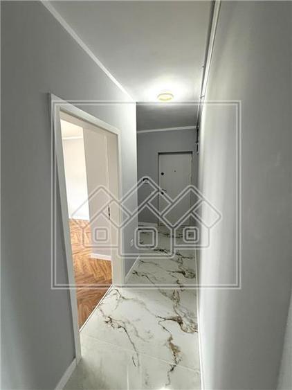 Ap. 3 camere, 2 bai - terasa 13 mp, finisat la cheie, AC - DaVinci
