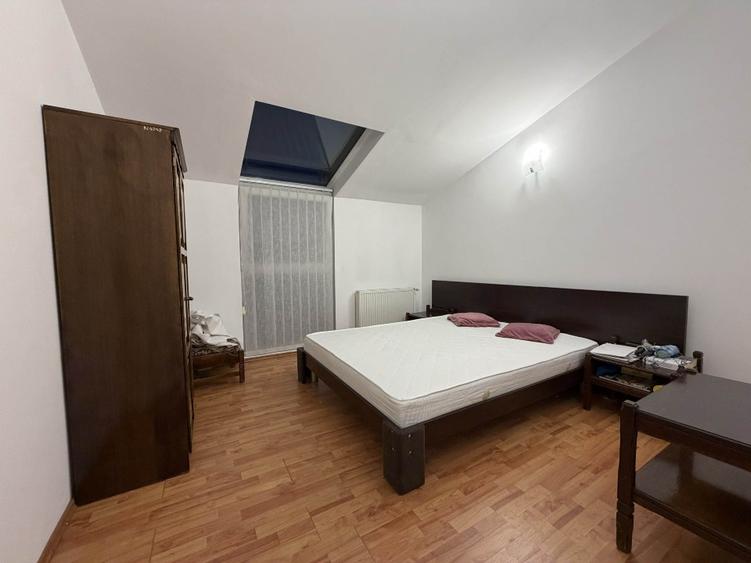 Duplex,aproape de mijloace de transport,de home garden