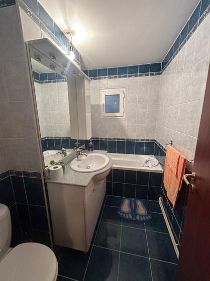 - Apartament 3 camere Buzaului, suprafata 66mp, etaj 2