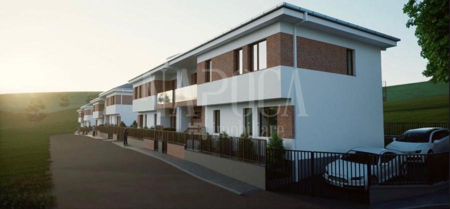 Casa 4 camere de vanzare in Floresti