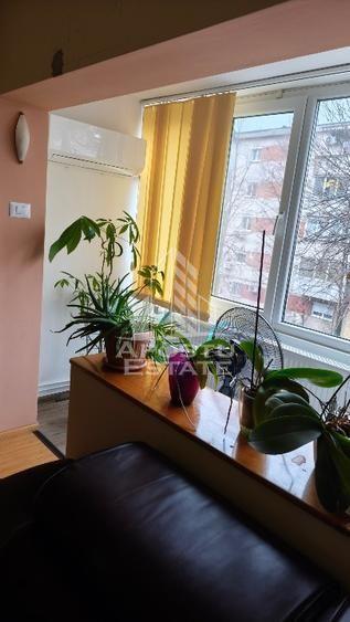 Apartament cu 4 camere, etaj 2, boxa si garaj, zona Steaua, Timisoara