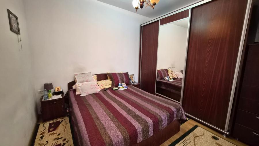 Faleza Nord - Exclusivitate-Casa 4 caramida, acoperis schimbat