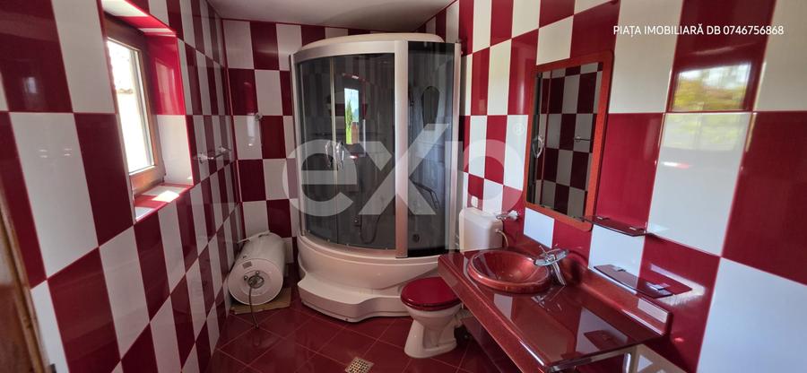 Casă individuală de vânzare, 6 camere, subsol 110 mp, teren 5.753 mp – Cândești