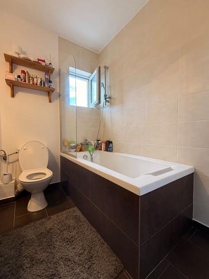 Apartament 3 camere cu scara interioara, mobilat si utilat, parcare